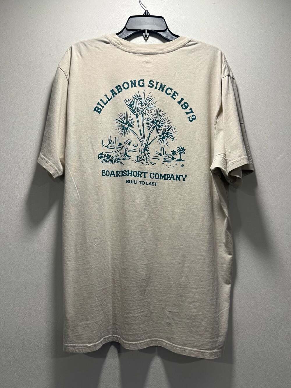 Billabong Beige XXLarge Tee